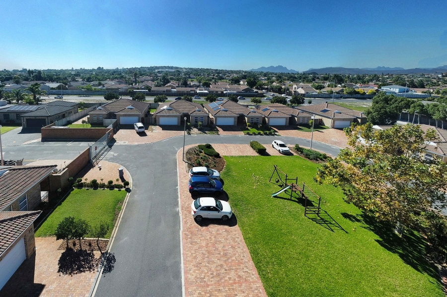 3 Bedroom Property for Sale in Sonkring Western Cape